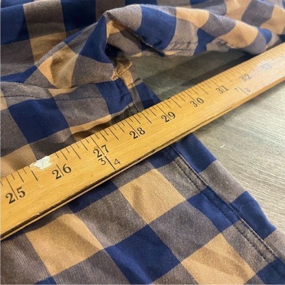 Peter Millar Flannel Button Up - XXL - Picture 5 of 6